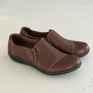 Clarks Appley Zip Brown Leather Slip-On Loafers